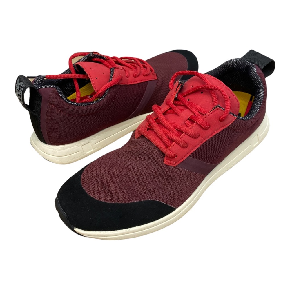 York Athletics the Henry sneakers size Mens 8/women 9.5